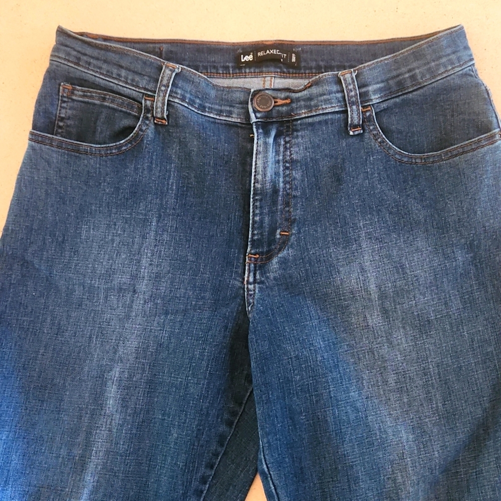 Lee 8 petite relaxed jeans.